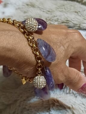 Vintage GENUINE FACETED DANGLE AMETHYST FEBRUARY BIRTHSTONE CHARM BRACELET GOLD